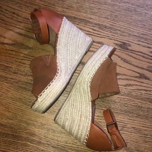Steve Madden wedge shoes with ankle strap.